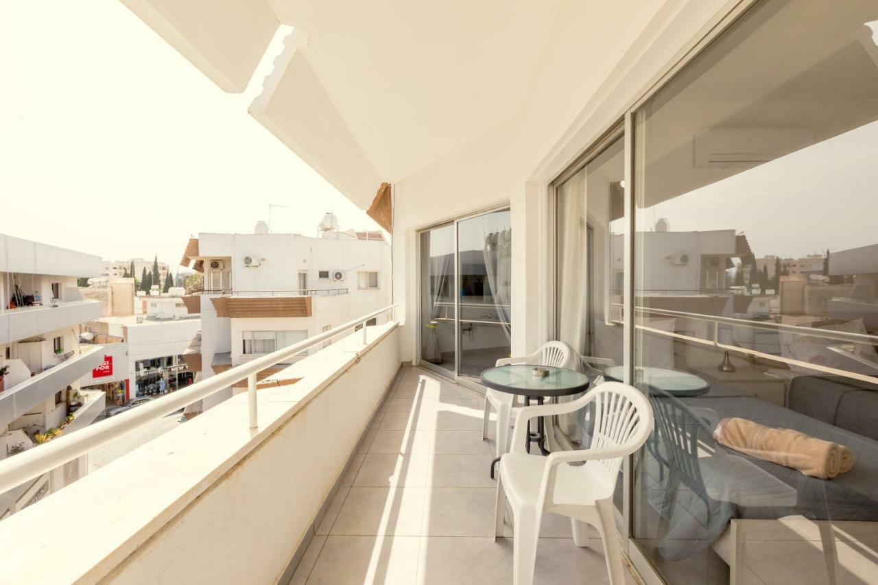 Savvas City Centre Flat Larnaca Extérieur photo